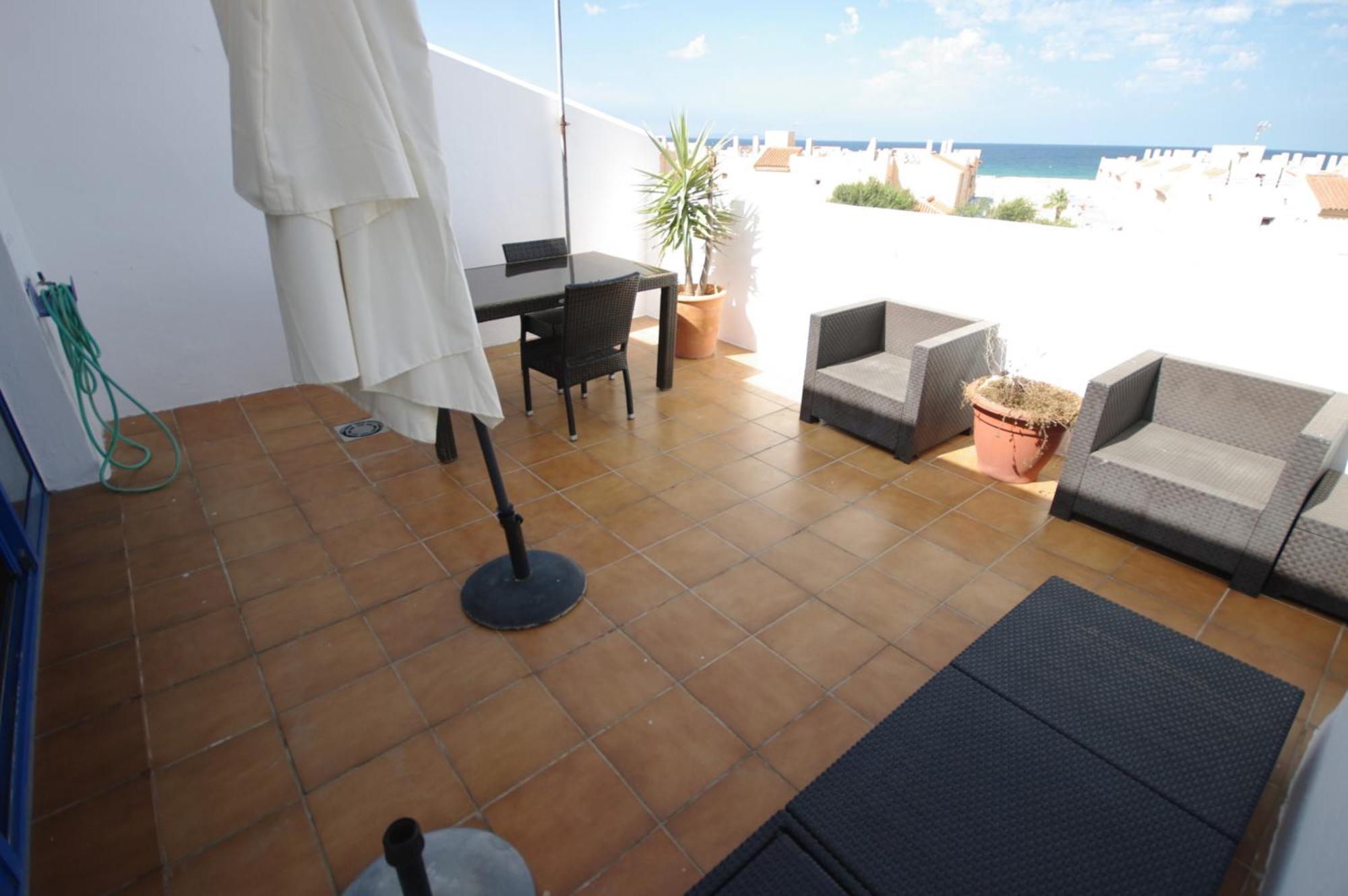 Апартаменты Livingtarifa Atico Altarik Экстерьер фото